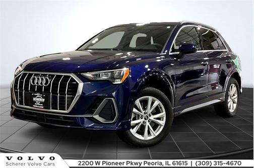 2022 Audi Q3 45 S line Premium