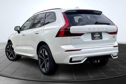 2026 Volvo XC60 B5 Ultra