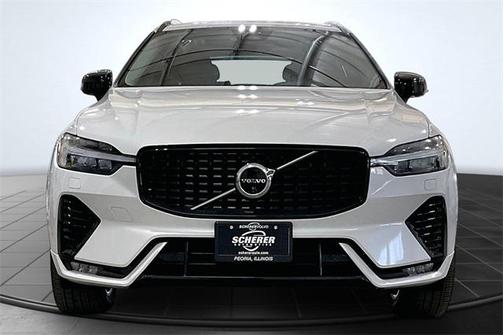 2025 Volvo XC60 B5 Plus