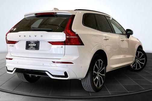 2025 Volvo XC60 B5 Plus