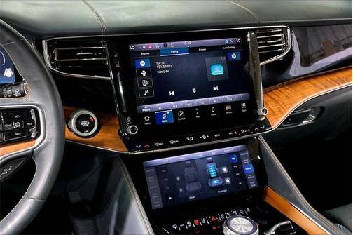 2023 Jeep Grand Wagoneer Series III 4x4