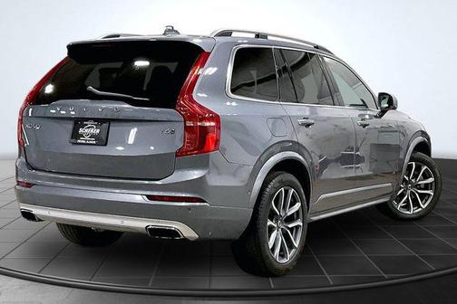 Osmium Grey Metallic 2017 Volvo XC90 T6 Momentum