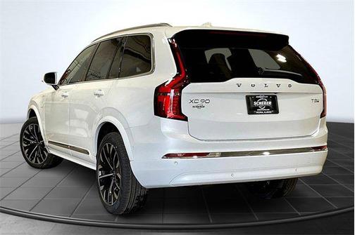 2025 Volvo XC90 Plug-In Hybrid T8 Ultra 7-Seater