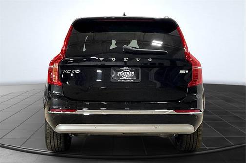 2022 Volvo XC90 Recharge Plug-In Hybrid T8 Inscription 7 Passenger