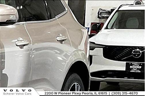 2023 Volvo XC60 B6 Ultimate Bright Theme