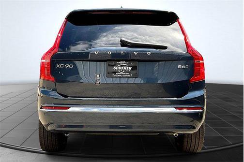 2025 Volvo XC90 B6 Plus 7-Seater