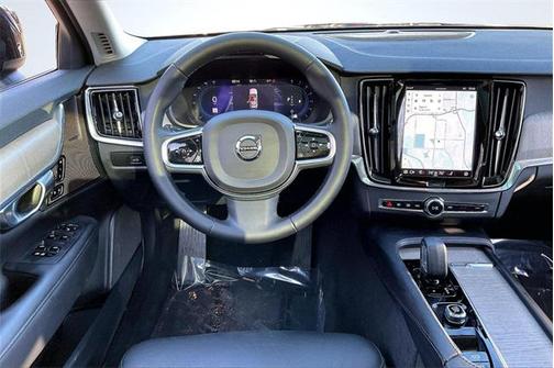 2024 Volvo V90 Cross Country B6 Plus