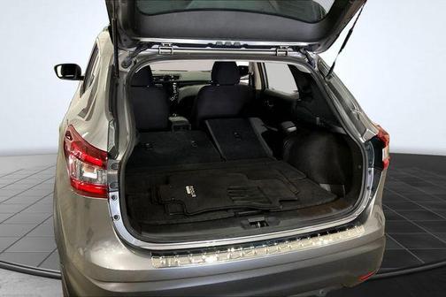 2021 Nissan Rogue Sport SV