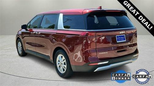 2024 Kia Carnival LX