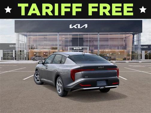 2025 Kia K4 LXS