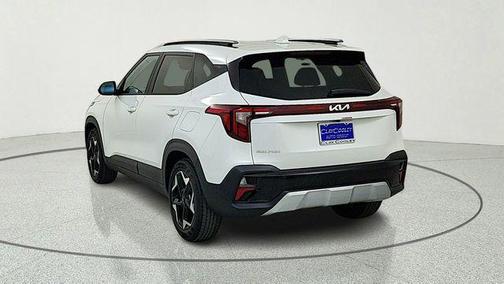 Snow White Pearl 2026 Kia Seltos S