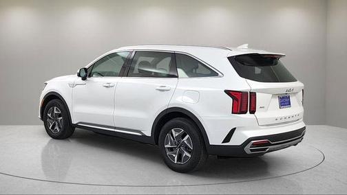 Snow White Pearl 2022 Kia Sorento Hybrid S