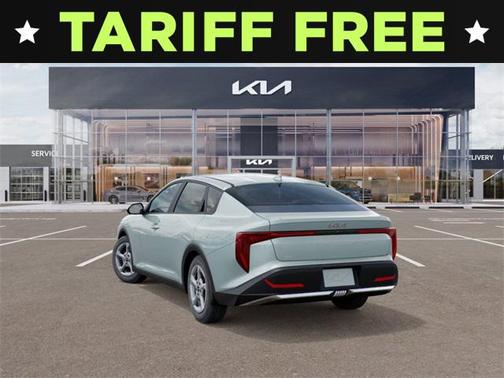 2025 Kia K4 LXS