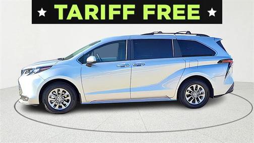 2025 Toyota Sienna XLE