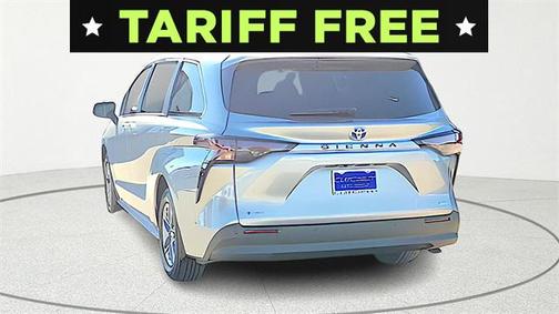 2025 Toyota Sienna XLE