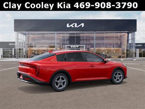 2025 Kia K4 LXS