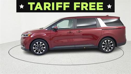 2023 Kia Carnival EX