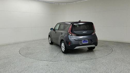 Gravity Gray 2023 Kia Soul LX