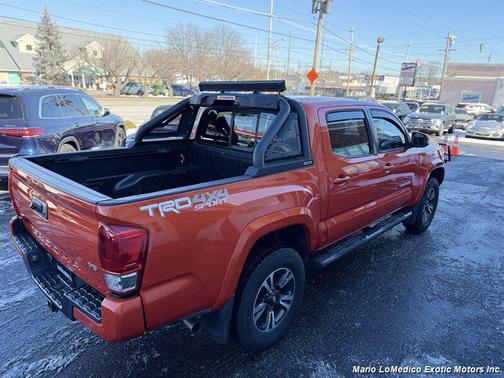 2016 Toyota Tacoma TRD Sport