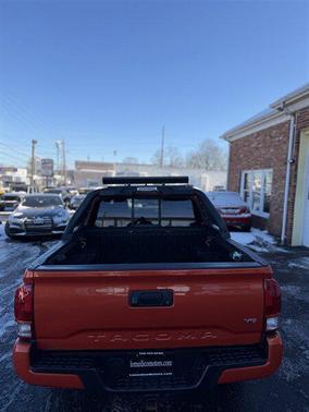 2016 Toyota Tacoma TRD Sport