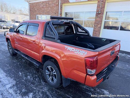 2016 Toyota Tacoma TRD Sport