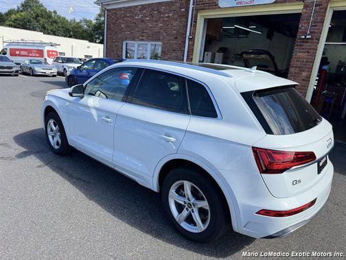 2022 Audi Q5 40 Premium