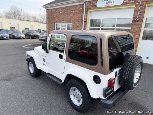 2002 Jeep Wrangler Sahara