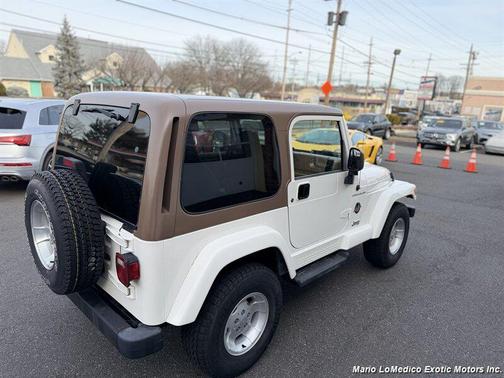 2002 Jeep Wrangler Sahara