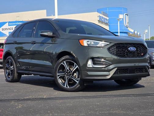 2022 Ford Edge ST