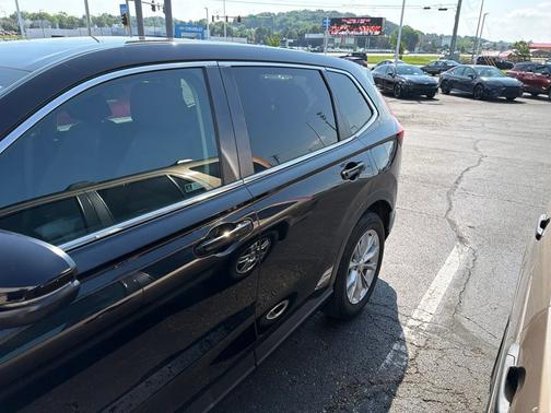 Crystal Black Pearl 2024 Honda CR-V