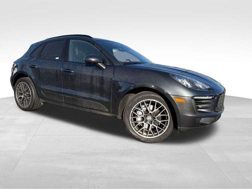 2017 Porsche Macan S