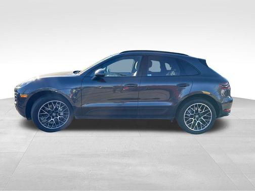2017 Porsche Macan S