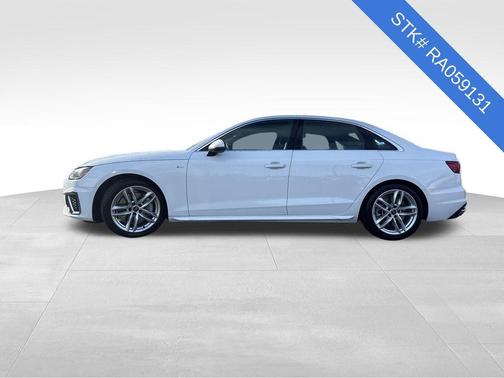 2024 Audi A4 45 S line quattro Premium