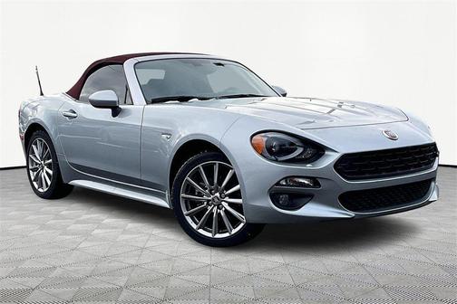 2018 FIAT 124 Spider Lusso