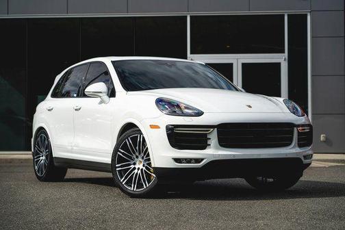 2016 Porsche Cayenne Turbo