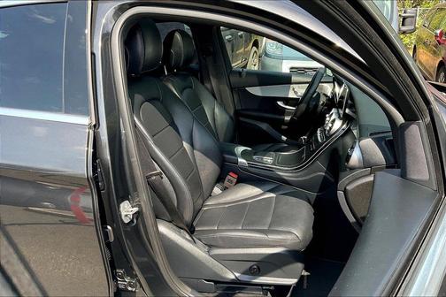 2021 Mercedes-Benz GLC 300 4MATIC Coupe