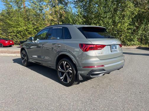 2024 Audi Q3 45 S line Premium