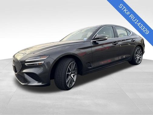 2024 Genesis G70 2.5T
