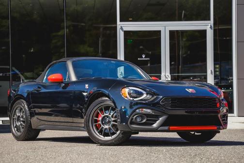 2020 FIAT 124 Spider Abarth