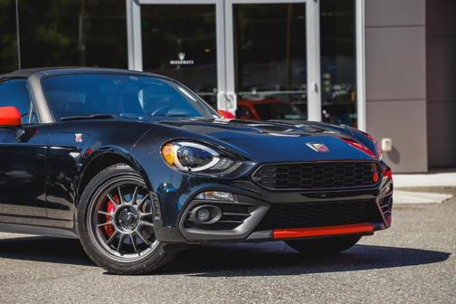 2020 FIAT 124 Spider Abarth