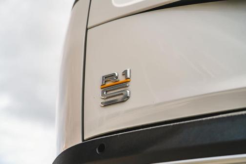 2023 Rivian R1S Adventure Quad Motor Large Pack