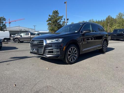 2017 Audi Q7 3.0T Premium Plus