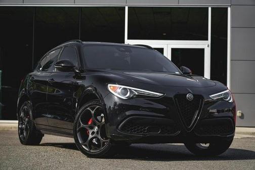 2022 Alfa Romeo Stelvio Veloce