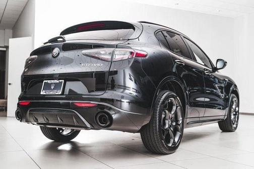 2025 Alfa Romeo Stelvio Veloce