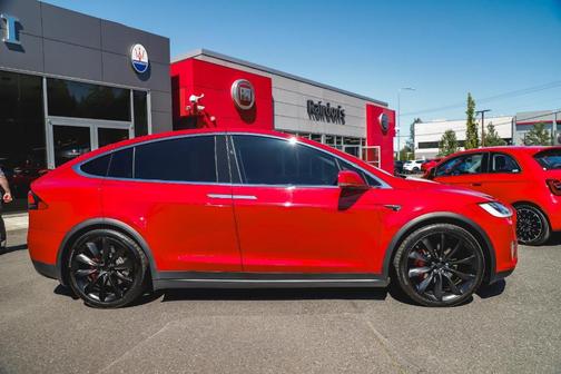 2016 Tesla Model X P90D