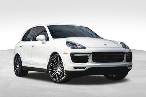 2016 Porsche Cayenne Turbo