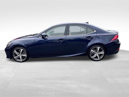 2018 Lexus IS 300 Base