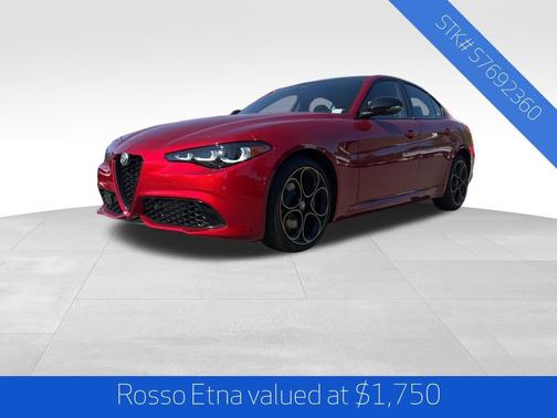 2025 Alfa Romeo Giulia Intensa