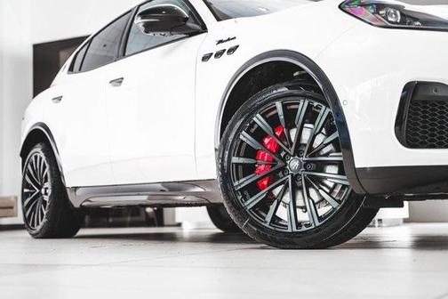 2025 Maserati Grecale Modena