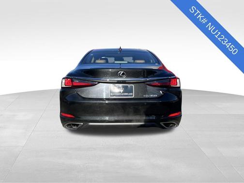 2022 Lexus ES 350 Base
